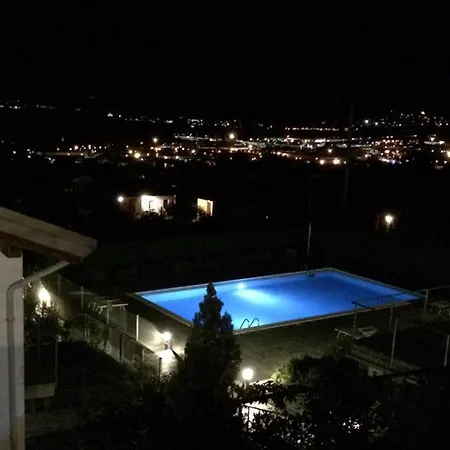 Chiaro Anatre Balkon-ferienwohnung Apartment Colico
