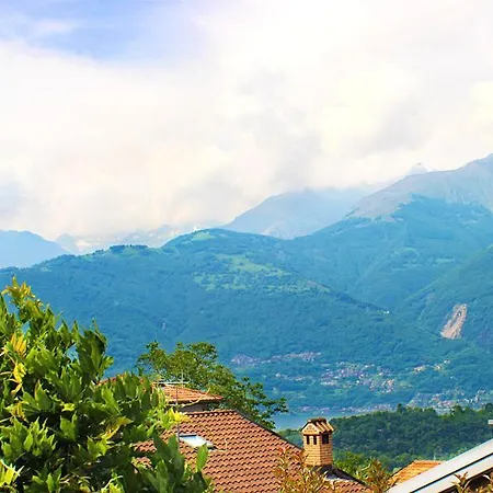 Chiaro Anatre Balkon-ferienwohnung Apartment Colico